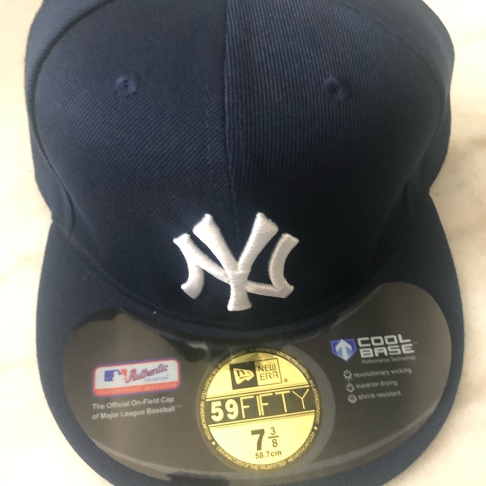 New York Yankees Hat Fitted Navy Blue MLB